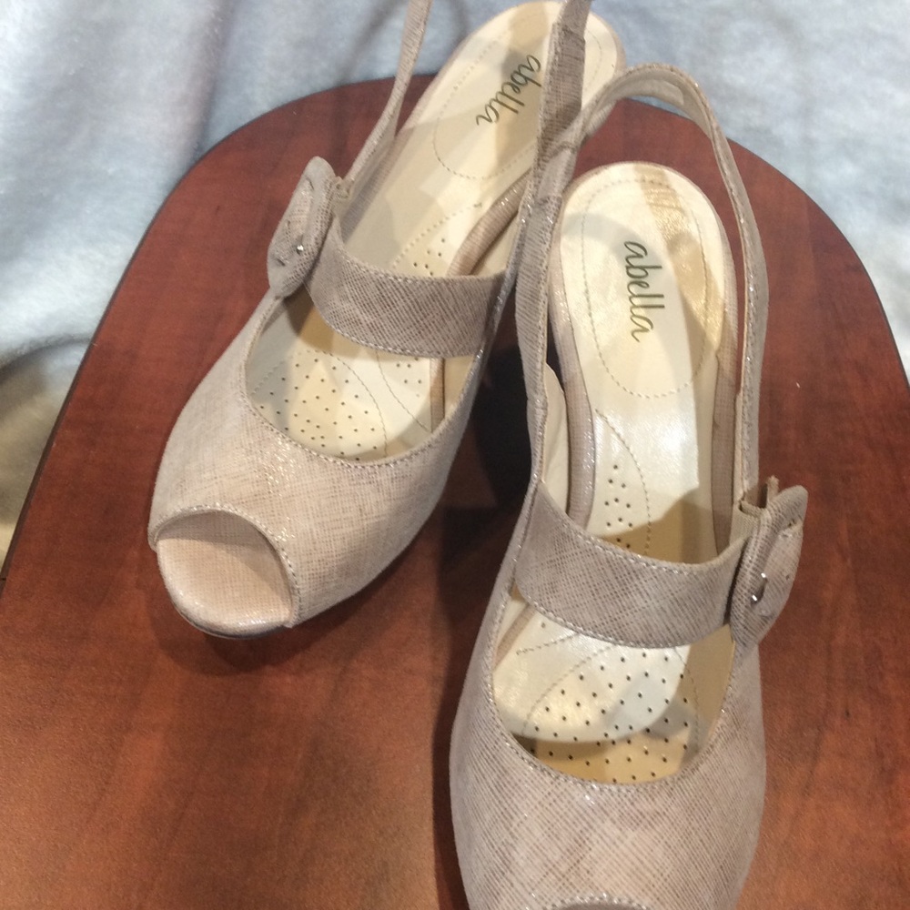 abella shoes